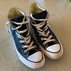 Converse High Tops Size 7.5